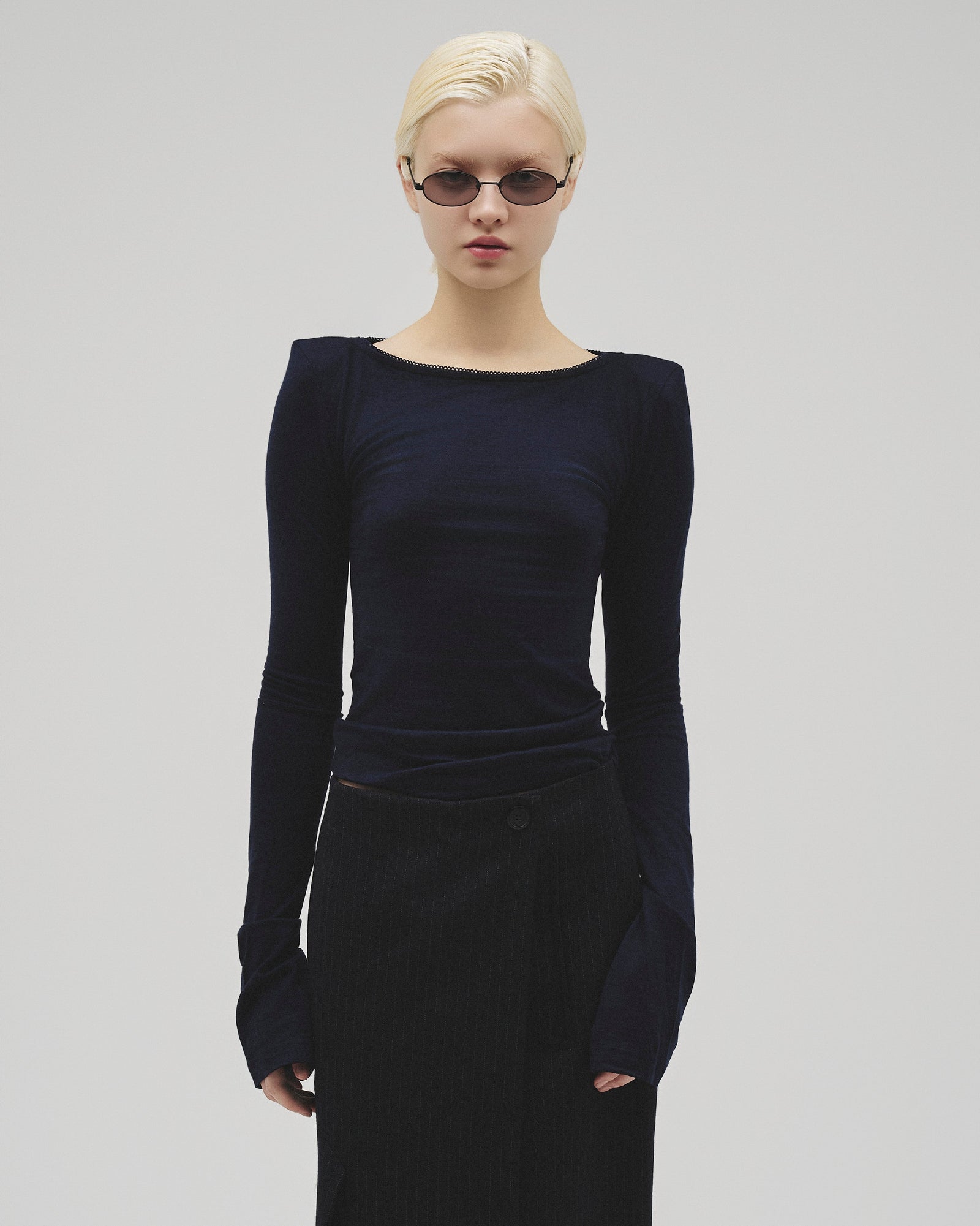 NIKIのアイウェア[niki eyewear - noir / black] レンズカラー : dark gray