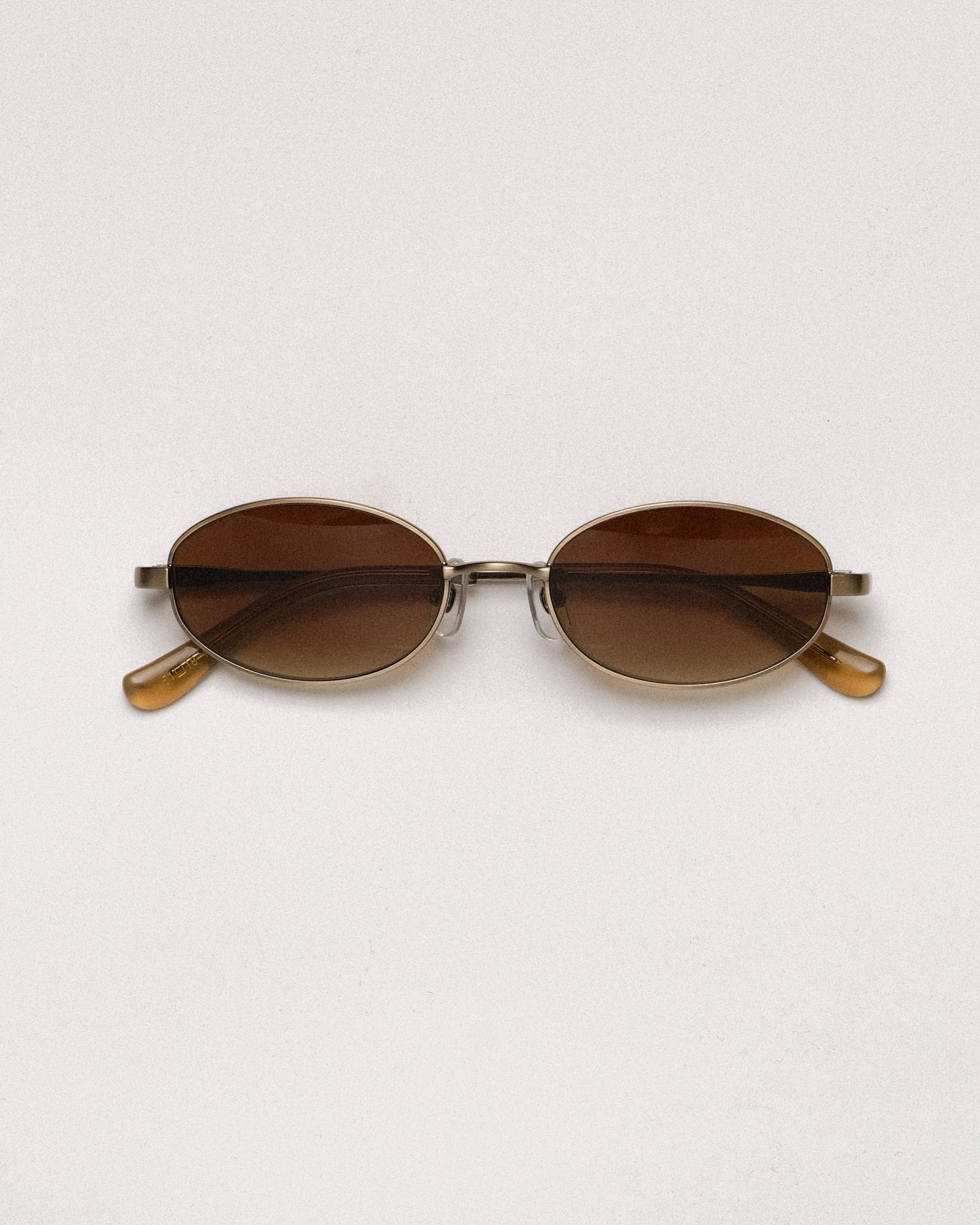 NIKIのアイウェア[niki eyewear - noir / antique gold] レンズカラー : brown green