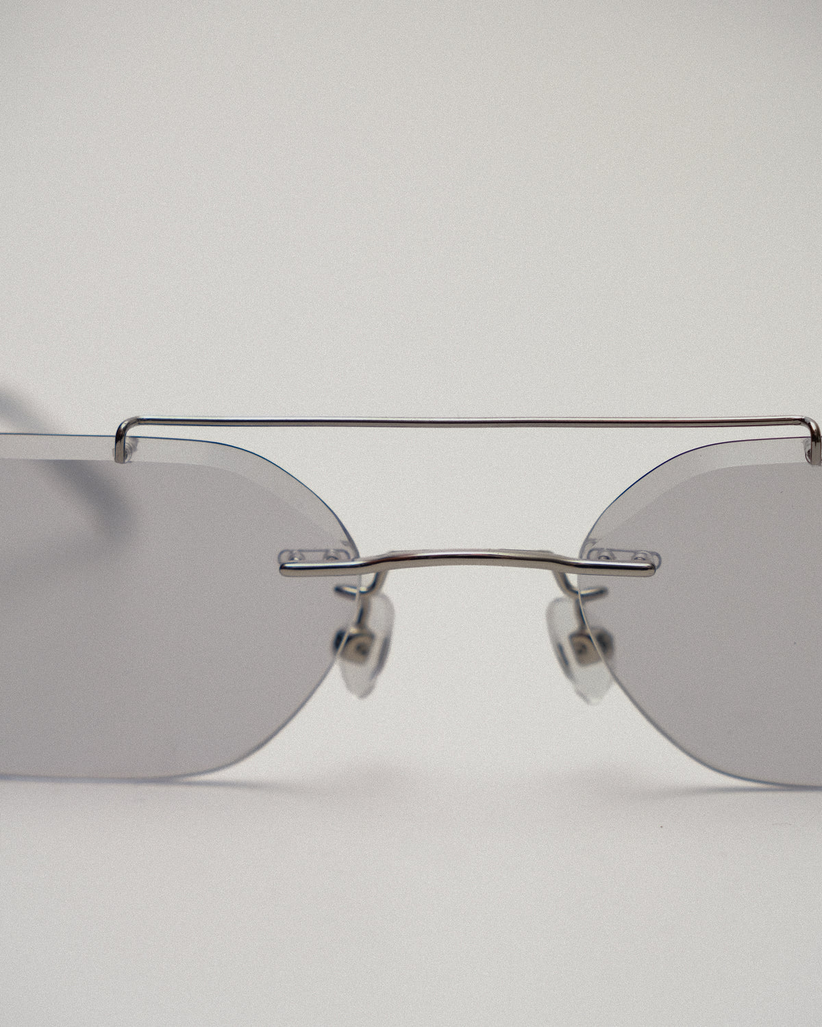 NIKI eyewear × RT-01 (Gris)