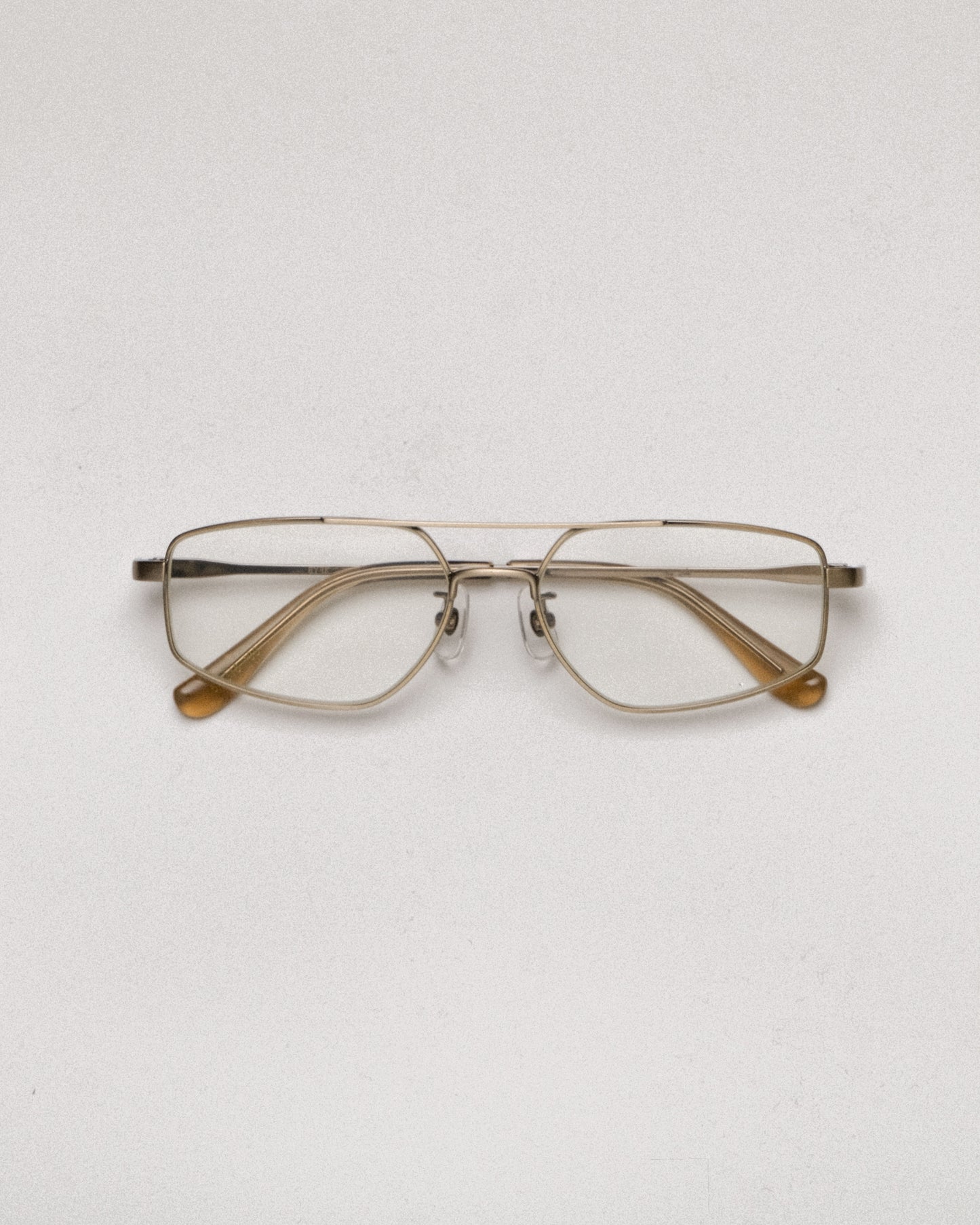 NIKI eyewear - Sable (antique gold)