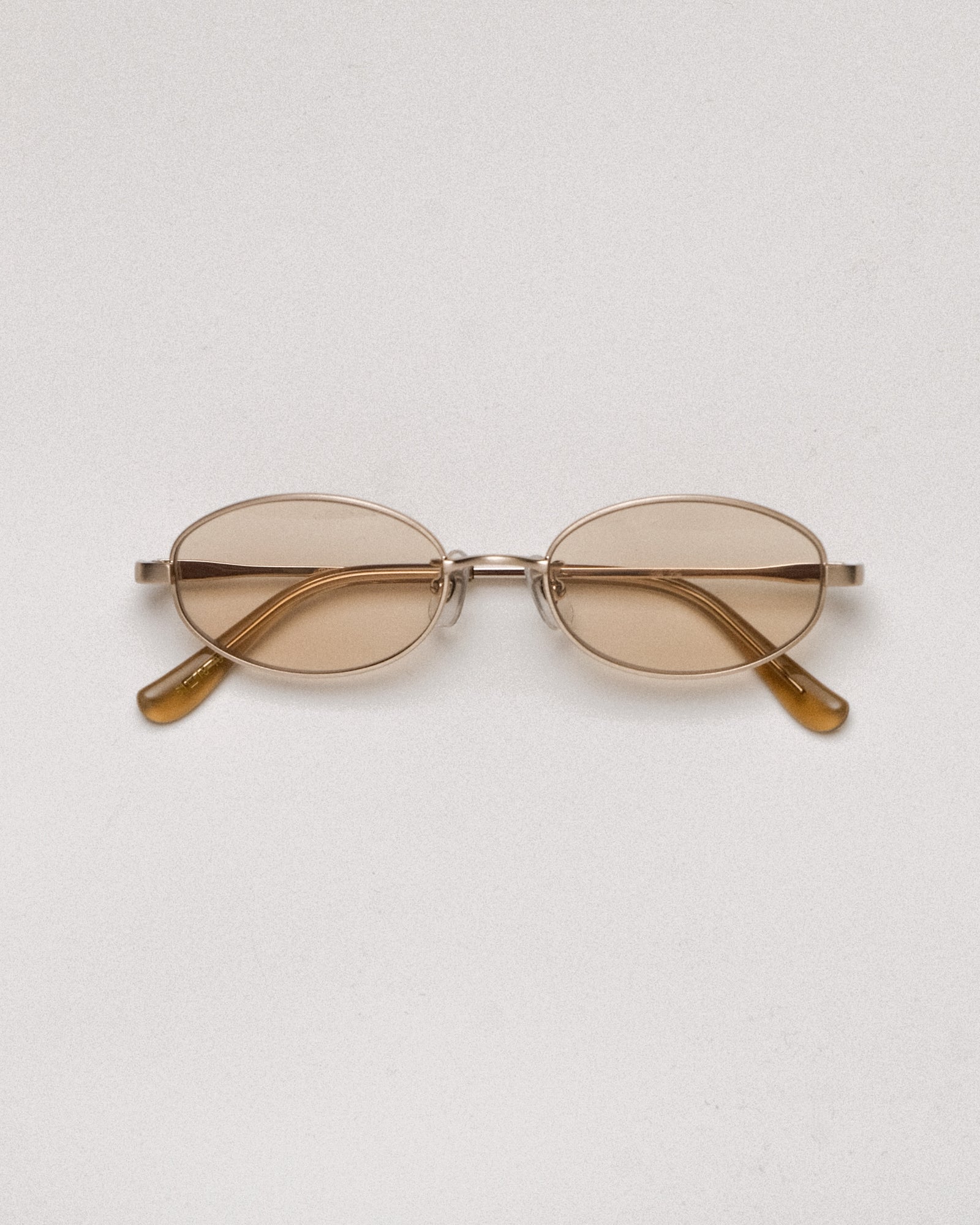 NIKIのアイウェア[niki eyewear - noir / gold] レンズカラー : brown